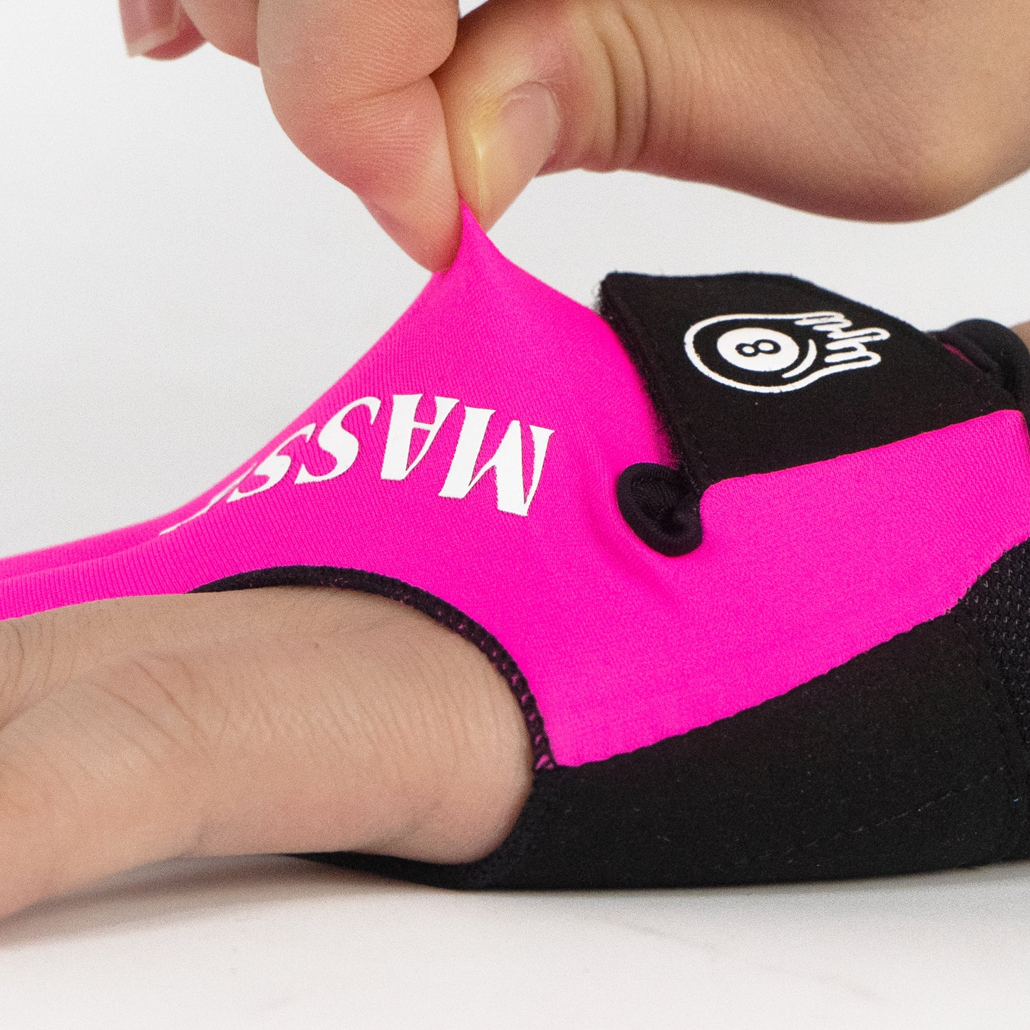 MASSÉ Performance Billiard Gloves